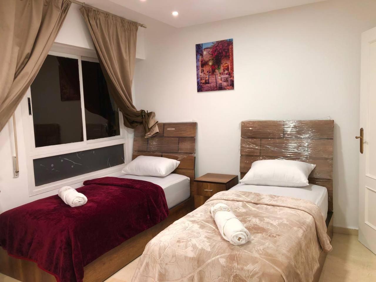 Amazing Appartement " Avec Climatisation " Au Centre Ville En Face Hilton & Gare Train De Tgv De Tanger 2N タンジェ エクステリア 写真